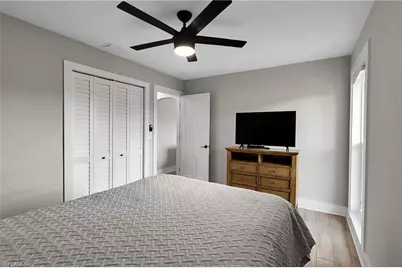 4013 SW 2nd Pl, Cape Coral, FL 33914 - Photo 23