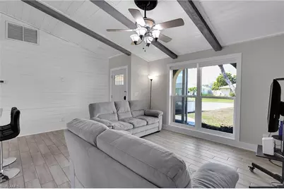 4013 SW 2nd Pl, Cape Coral, FL 33914 - Photo 7