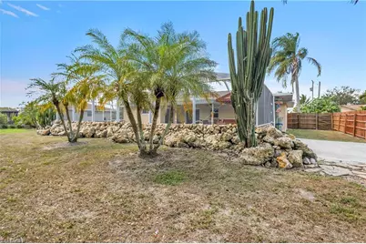 4013 SW 2nd Pl, Cape Coral, FL 33914 - Photo 37