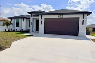 822 NE 19th St, Cape Coral, FL 33909 - Photo 1
