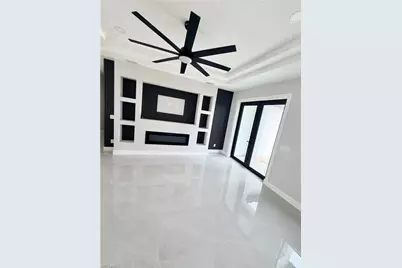 822 NE 19th St, Cape Coral, FL 33909 - Photo 3