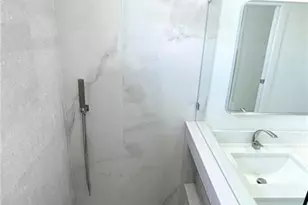 923 NE 17th Terrace, Cape Coral, FL 33909 - Photo 29