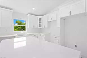 814 Milano Ave S, Lehigh Acres, FL 33974 - Photo 5