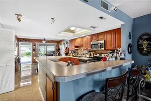 123 SW 47th Terrace, Cape Coral, FL 33914 - Photo 5