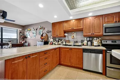 123 SW 47th Ter #102, Cape Coral, FL 33914 - Photo 7