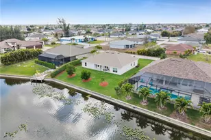 2543 SW 5th Ave, Cape Coral, FL 33914 - Photo 3