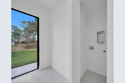 635 Summit Ave S, Lehigh Acres, FL 33974 - Photo 13