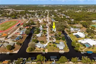 1006 April Ln, North Fort Myers, FL 33903 - Photo 39