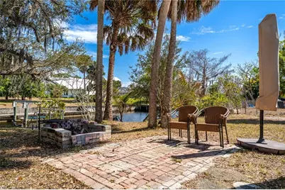 1006 April Ln, North Fort Myers, FL 33903 - Photo 23