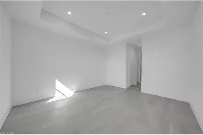 2204 NE 14th Pl, Cape Coral, FL 33909 - Photo 27