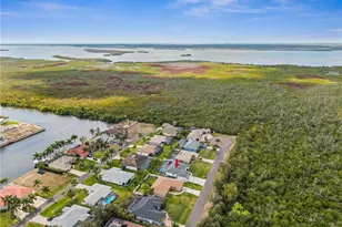 2926 Miracle Pkwy, Cape Coral, FL 33914 - Photo 5