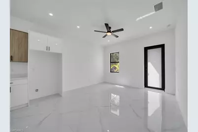 637 Summit Ave S, Lehigh Acres, FL 33974 - Photo 5