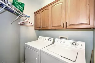 10577 Avila Cir, Fort Myers, FL 33913 - Photo 23