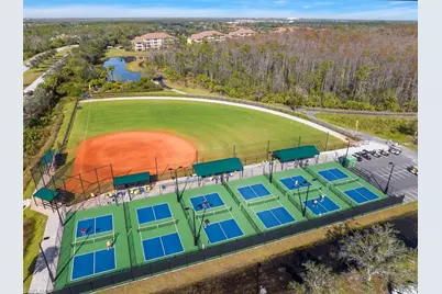 10577 Avila Cir, Fort Myers, FL 33913 - Photo 41