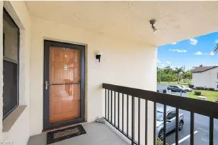 9270 Lake Park Dr, Fort Myers, FL 33919 - Photo 3