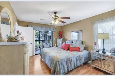 9270 Lake Park Dr #206, Fort Myers, FL 33919 - Photo 15