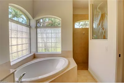 2216 SW 43rd Ln, Cape Coral, FL 33914 - Photo 19