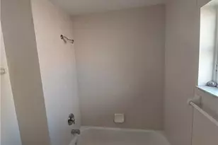 611 SE 5th St, Cape Coral, FL 33990 - Photo 15