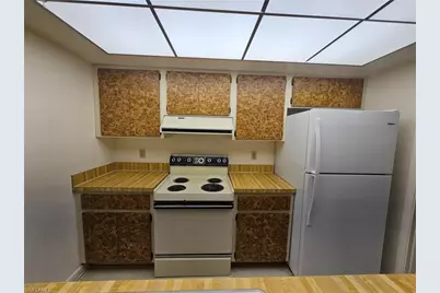 120 SW Trafalgar Pkwy #3, Cape Coral, FL 33991 - Photo 9