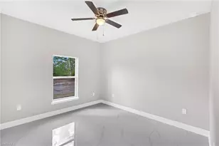 725 Lamar St E, Lehigh Acres, FL 33974 - Photo 13