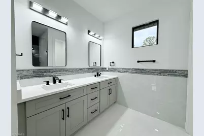 1402 Columbus Ave, Lehigh Acres, FL 33972 - Photo 11