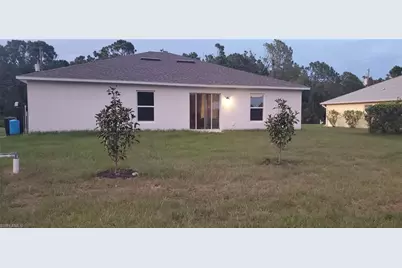 8257 Amendola Ave, North Port, FL 34291 - Photo 3