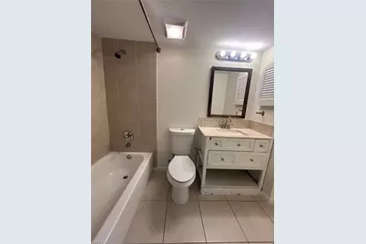 5305 Summerlin Rd #507, Fort Myers, FL 33919 - Photo 9