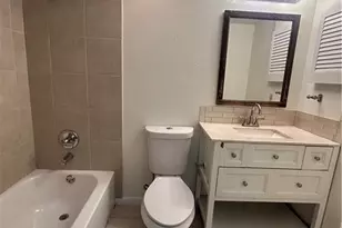 5305 Summerlin Rd, Fort Myers, FL 33919 - Photo 9