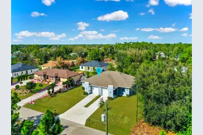 4654 26th St SW, Lehigh Acres, FL 33973 - Photo 3
