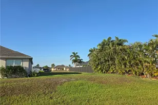 336 NW 15th Terrace, Cape Coral, FL 33993 - Photo 3