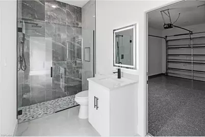 633 Wabasso Ave S, Lehigh Acres, FL 33974 - Photo 11