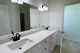 1088 Saturn Ct, Labelle, FL 33935 - Photo 13