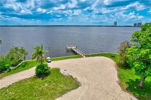 5554 Sir Walter Way, North Fort Myers, FL 33917 - Photo 45