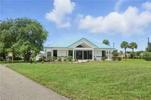 5554 Sir Walter Way, North Fort Myers, FL 33917 - Photo 41