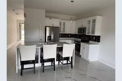 6013 Acorn Cir, Labelle, FL 33935 - Photo 3