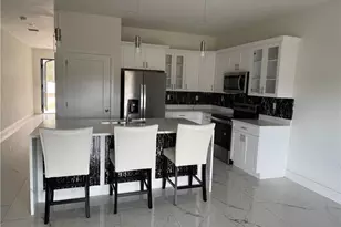 6013 Acorn Cir, Labelle, FL 33935 - Photo 3