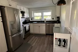 88 Sun Cir, Fort Myers, FL 33905 - Photo 3