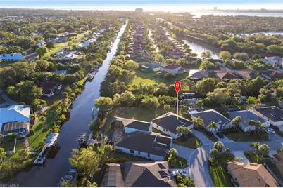 9282 Palm Island Cir, North Fort Myers, FL 33903 - Photo 29