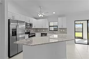 710 NW 2nd Ln, Cape Coral, FL 33993 - Photo 5