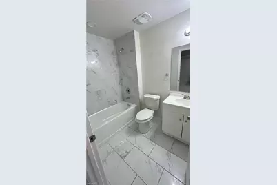 3305 SW 15th Pl, Cape Coral, FL 33914 - Photo 15