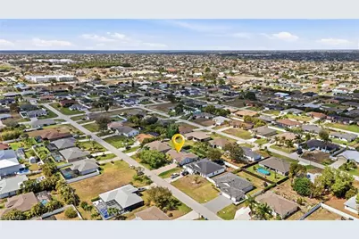 1225 SW 34th Ter, Cape Coral, FL 33914 - Photo 35