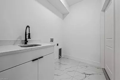 3813 25th St SW, Lehigh Acres, FL 33976 - Photo 25