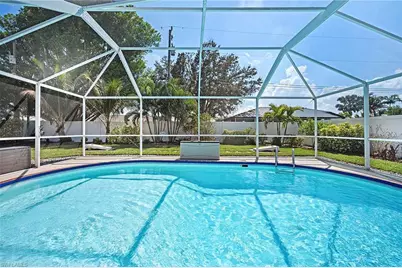 918 SE 28th Ter, Cape Coral, FL 33904 - Photo 29