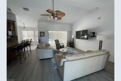 130 SE 44th St, Cape Coral, FL 33904 - Photo 5