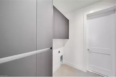 332 SW 26th Ave, Cape Coral, FL 33991 - Photo 27