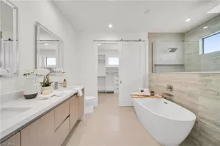 332 SW 26th Ave, Cape Coral, FL 33991 - Photo 13