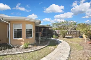 2237 Flora Ave, Fort Myers, FL 33907 - Photo 25