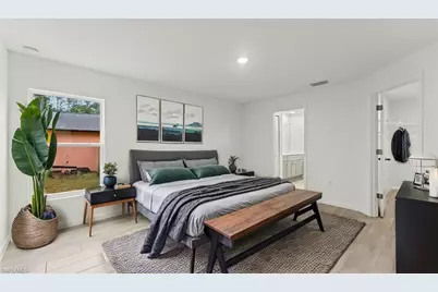 731 Anaconda Ave S, Lehigh Acres, FL 33974 - Photo 9