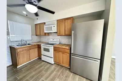 127 Gordon Ave S, Lehigh Acres, FL 33973 - Photo 3