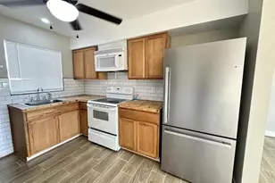 127 Gordon Ave S, Lehigh Acres, FL 33973 - Photo 3